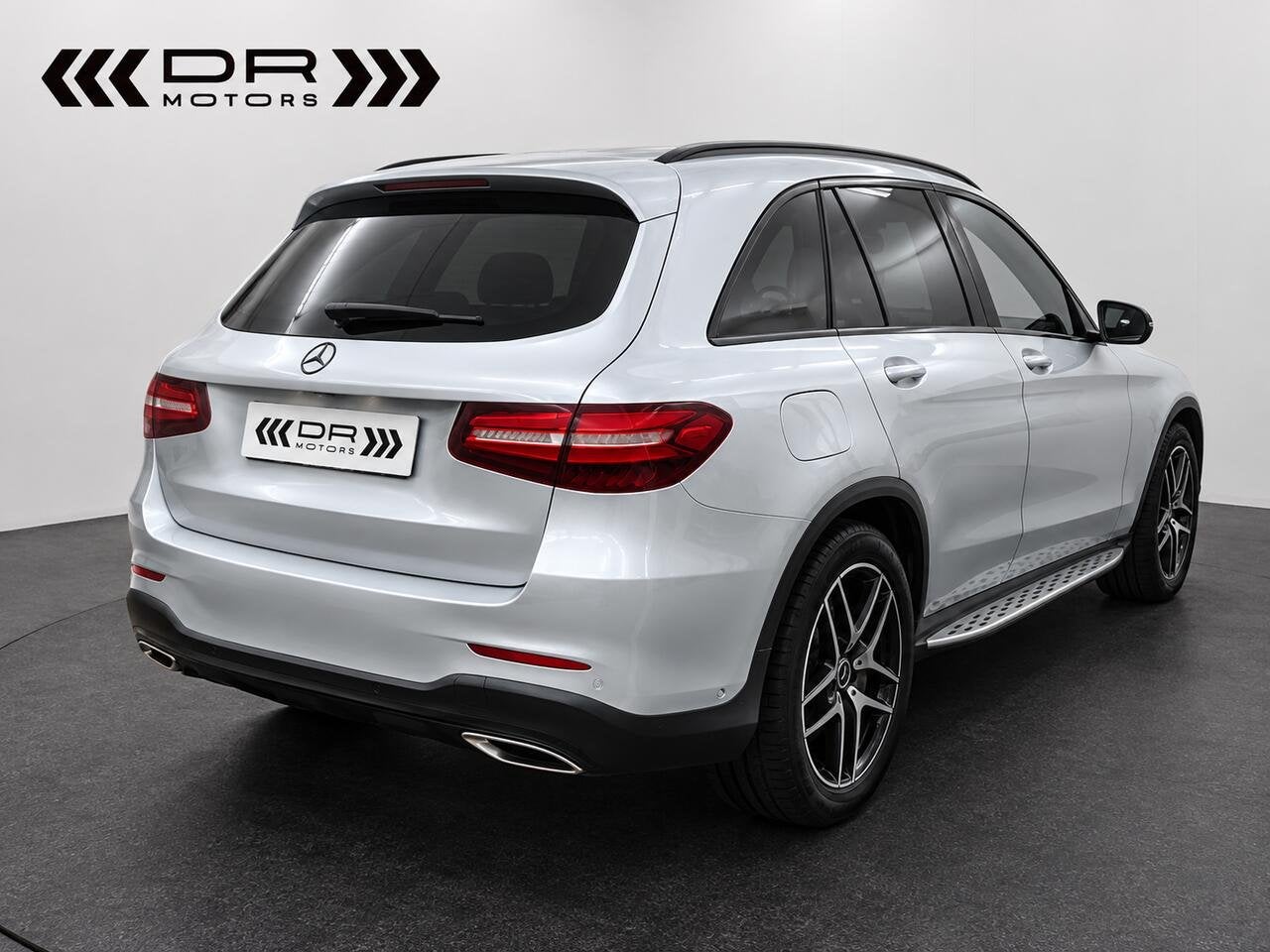 Mercedes-Benz GLC 250 4 MATIC - AMG - HEAD UP - CAMERA - LE, 174 g/km, 4 cilinders, 0 kg, 5 zetels