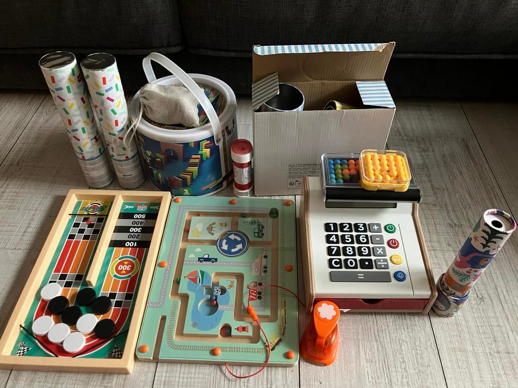 Lot de jeux gratuitS, Enfants & Bébés, Jouets | Autre, Enlèvement, Utilisé, Garçon ou Fille