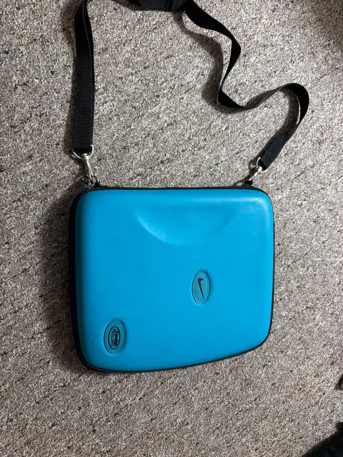 Nike Stevige Ringmap Tas / Hardcase Schoudertas - Blauw, Handtassen en Accessoires, Ophalen, Zo goed als nieuw, Blauw