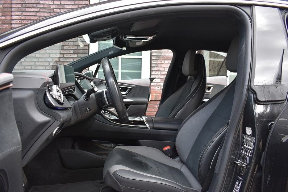 Mercedes-Benz EQE 300 Sport Edition 89 kWh Wij zijn op afspr, Automaat, 89 kWh, 645 km, Zilver of Grijs
