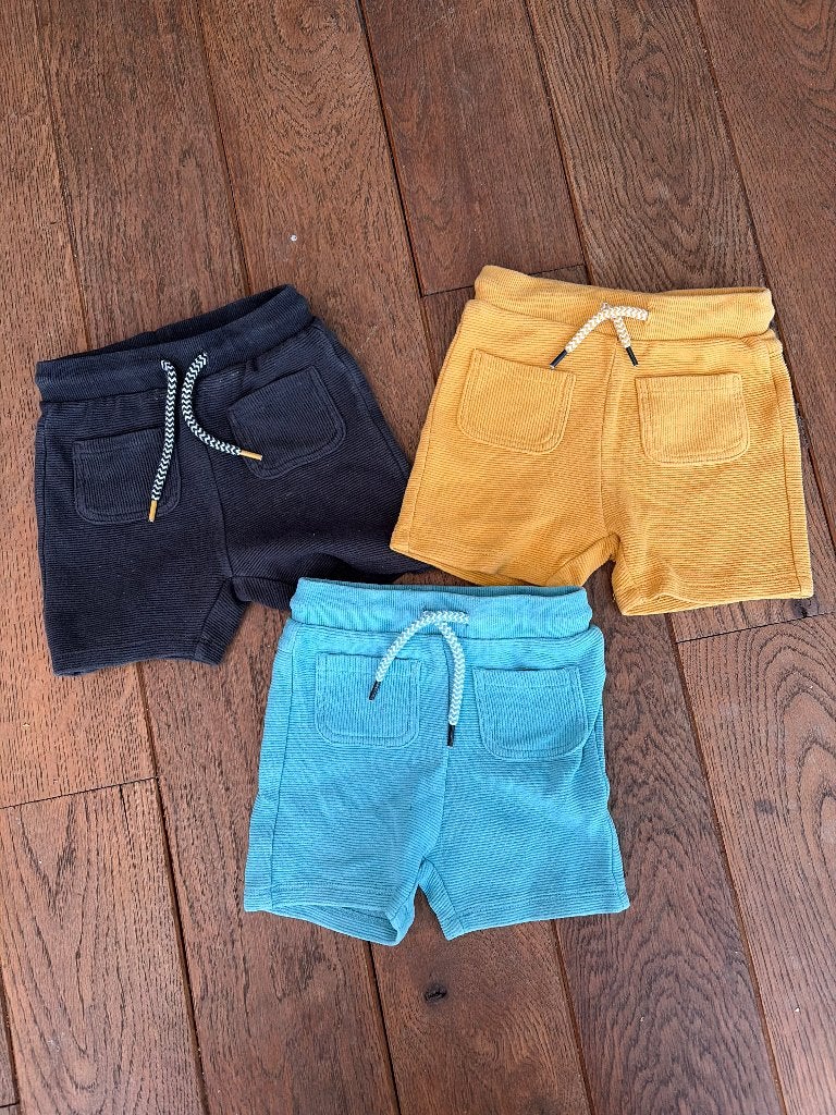 Lot de vêtements bébé 9-12 mois, Enfants & Bébés, Pantalon, Garçon, Comme neuf, Enlèvement
