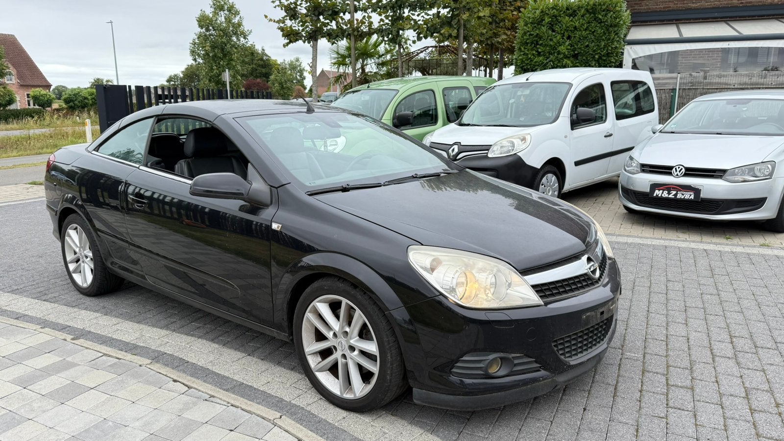 Opel Astra Cabrio 1.9 CDTI * Cosmo * Leder * Gekeurd, Auto's, Cabriolet, Parkeersensor, Leder, Bedrijf