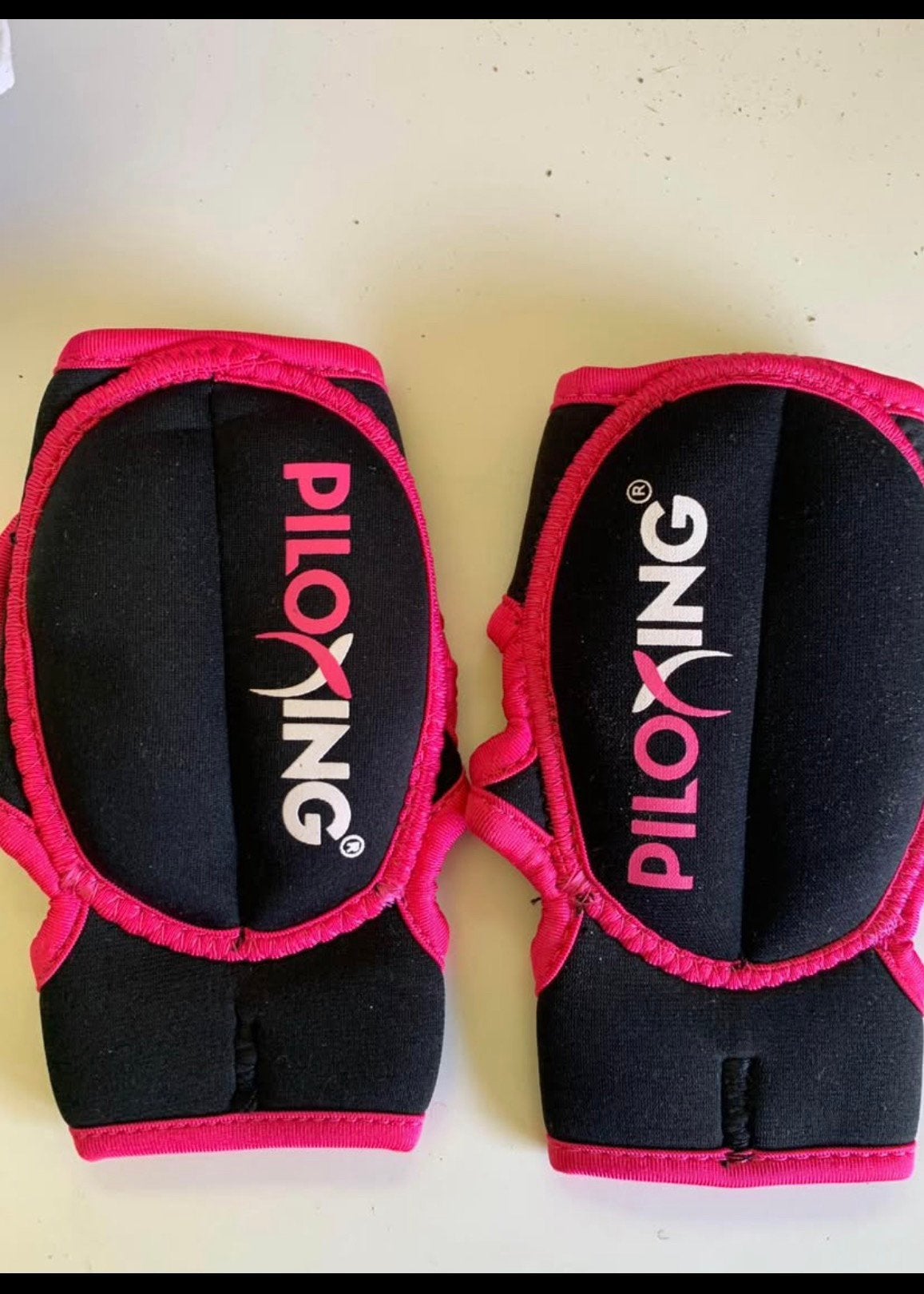 Piloxing handschoenen, Neuf, Enlèvement, Équipement d'arts martiaux, Taille S