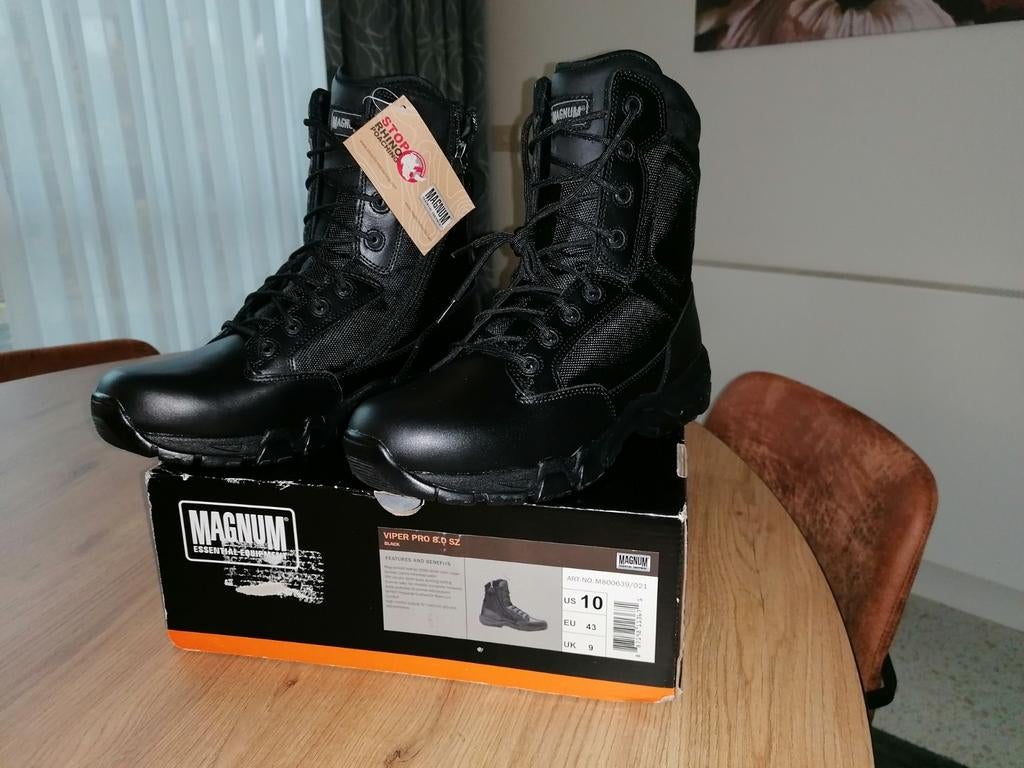 De nouvelles bottes. Marque Magnum, Enlèvement ou Envoi, Neuf