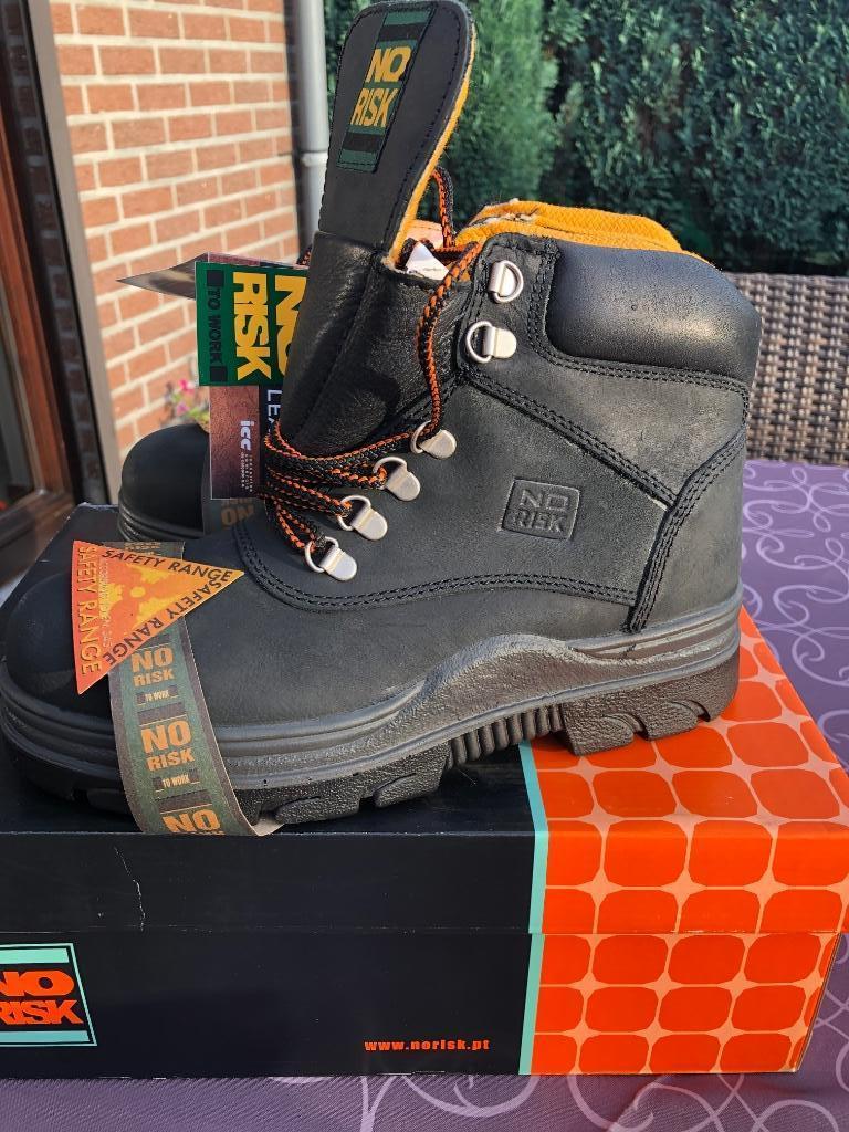 Chaussure de sécurité, Ophalen, Nieuw