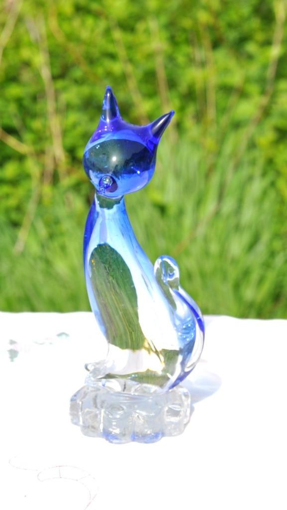 chat en verre blanc et bleu, Enlèvement ou Envoi