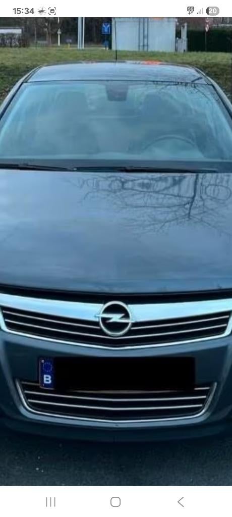 Voiture opel astra, 90 kW, Achat, 5 portes, Berline