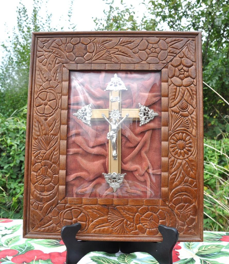 cadre crucifix verre bombé tour bois sculpté ractangle, Enlèvement ou Envoi