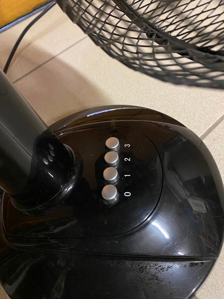 ventilator, Elektronische apparatuur, Ophalen, Zo goed als nieuw, Tafelventilator