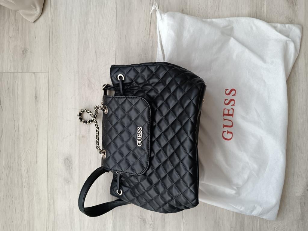 Sac à Dos Guess noir, Enlèvement, Noir