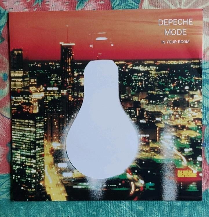 45 tours. Depeche Mode.  In your room. Germany, Enlèvement ou Envoi, Comme neuf
