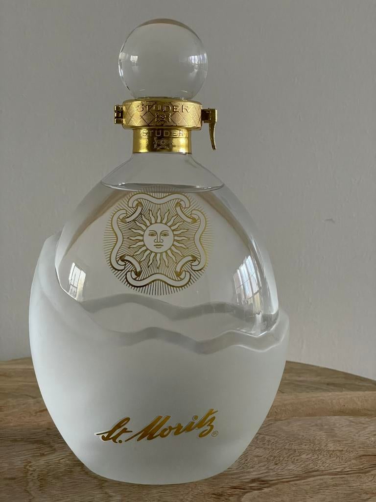 Studer Swiss Gin : Saint Moritz : luxury edition., Ophalen, Zo goed als nieuw