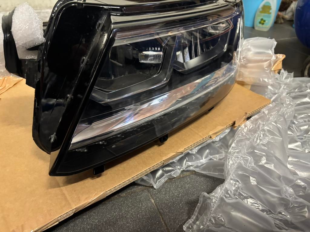 Phare à LED gauche VW Tiguan MK2 2019 original 5NB 941 035 D, Enlèvement, Révisé, Gauche, Volkswagen