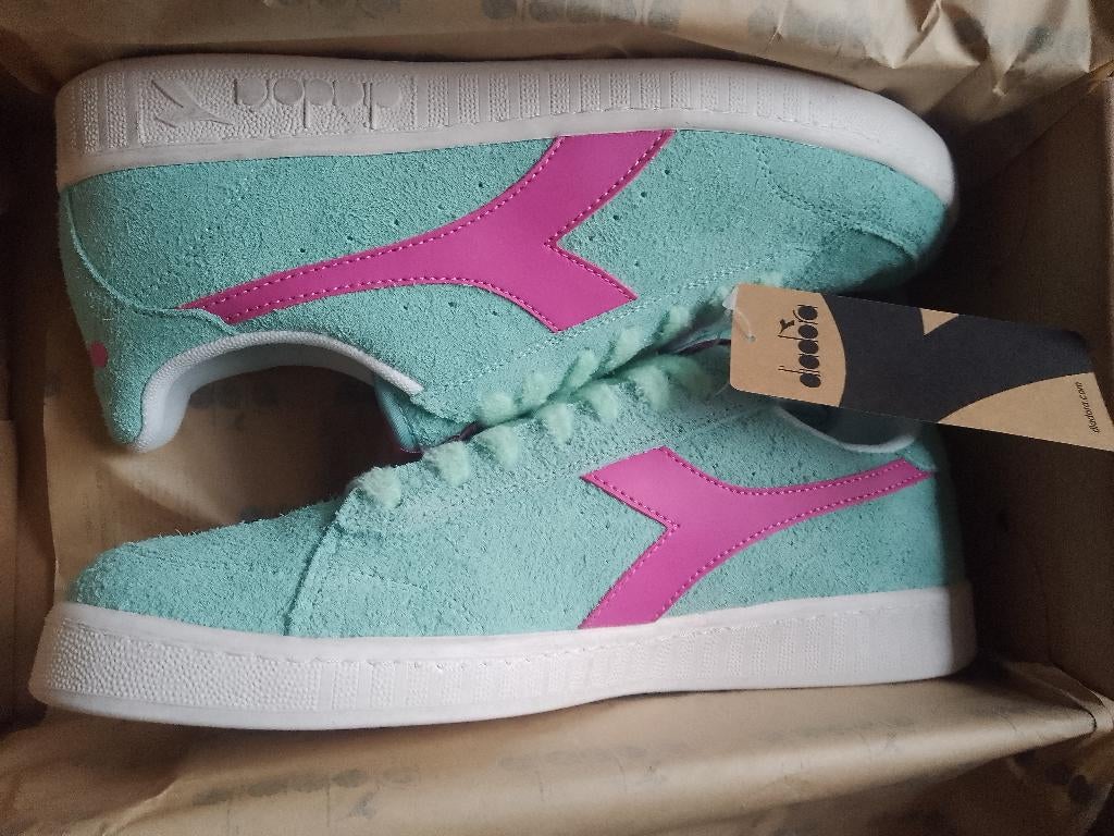 nieuw 45 diadora game low (95€) suede waxed in doos+veters, Kleding | Heren, Verzenden, Nieuw, Sneakers, Diadora