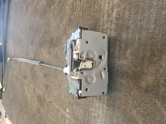 Serrure portière mécanique 4portes avant droite d'un Fiat, Enlèvement ou Envoi, 3 mois de garantie, Utilisé, Fiat