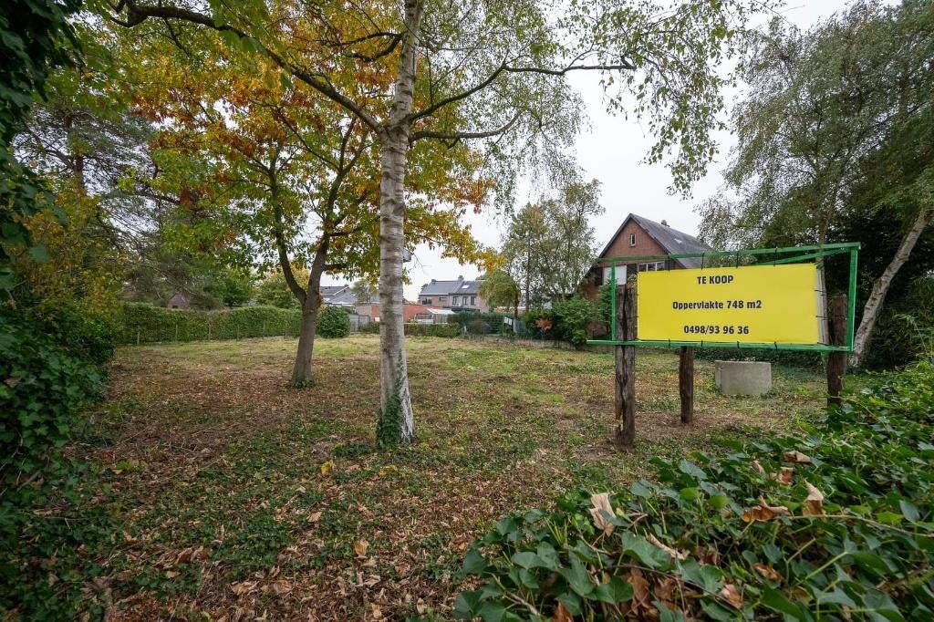 Mooie hoekbouwgrond 748m2, Nijlen (Kessel), Verkoop zonder makelaar, 500 tot 1000 m²