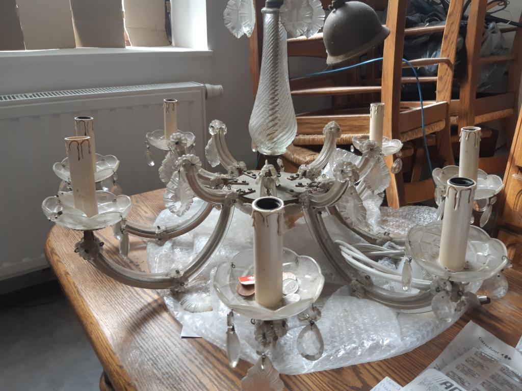 1 très beau grand lustre en cristal 110 €, Enlèvement
