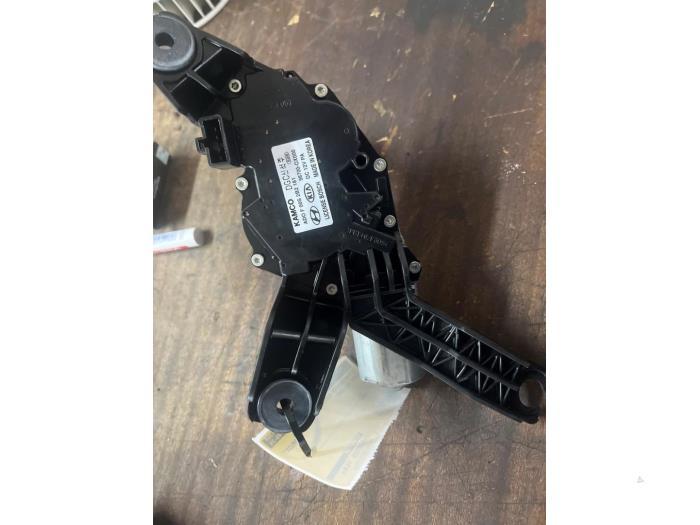 Moteur essuie-glace arrière d'un Hyundai I10, Autos : Pièces & Accessoires, Enlèvement ou Envoi, 3 mois de garantie, Utilisé, Hyundai