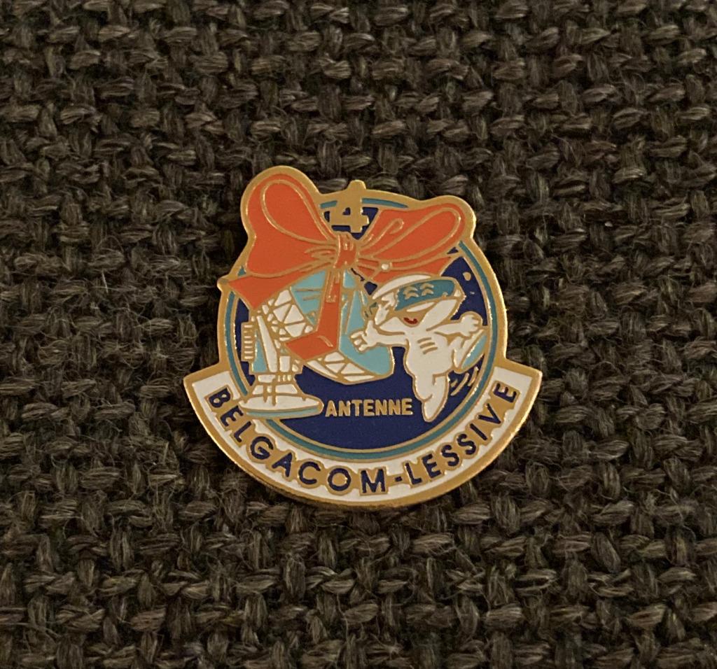 PIN - BELGACOM, Collections, Broches, Pins & Badges, Envoi, Utilisé, Autres sujets/thèmes, Insigne ou Pin's