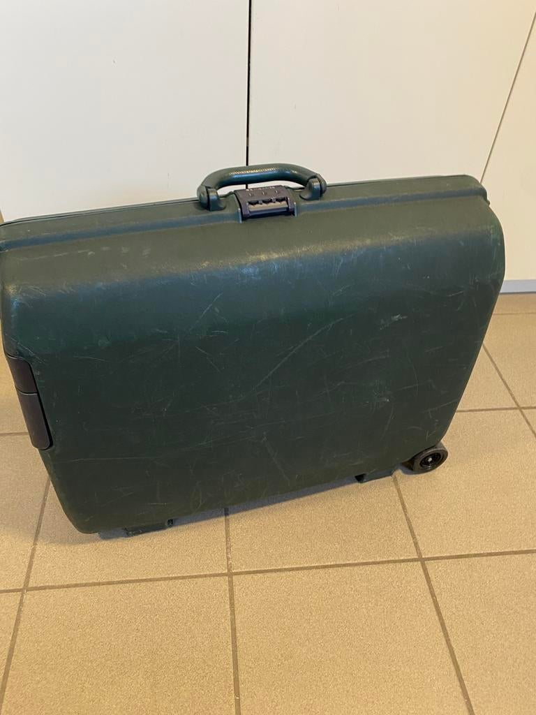 Valise robuste Samsonite, Plastique dur, Enlèvement, Utilisé, 60 à 70 cm
