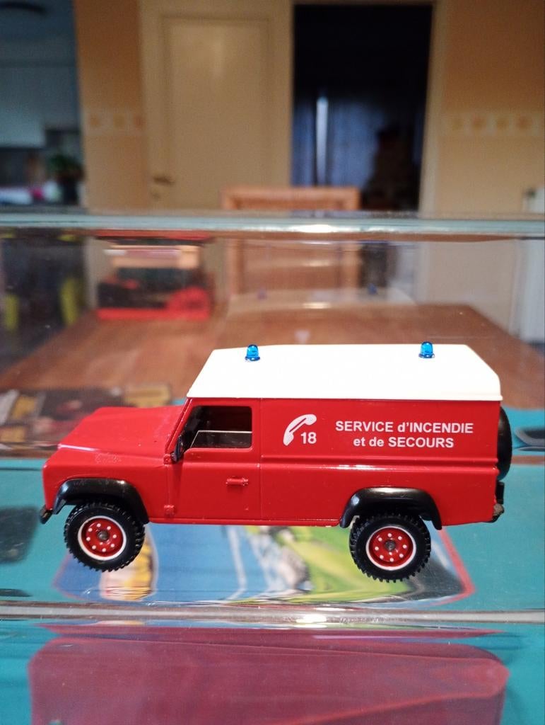 Land Rover Defender, Ophalen of Verzenden