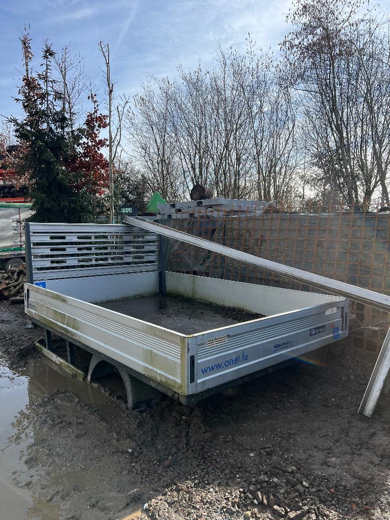 Plateau aanpasbaar aan een busje, Particulier, Zilver of Grijs, Te koop