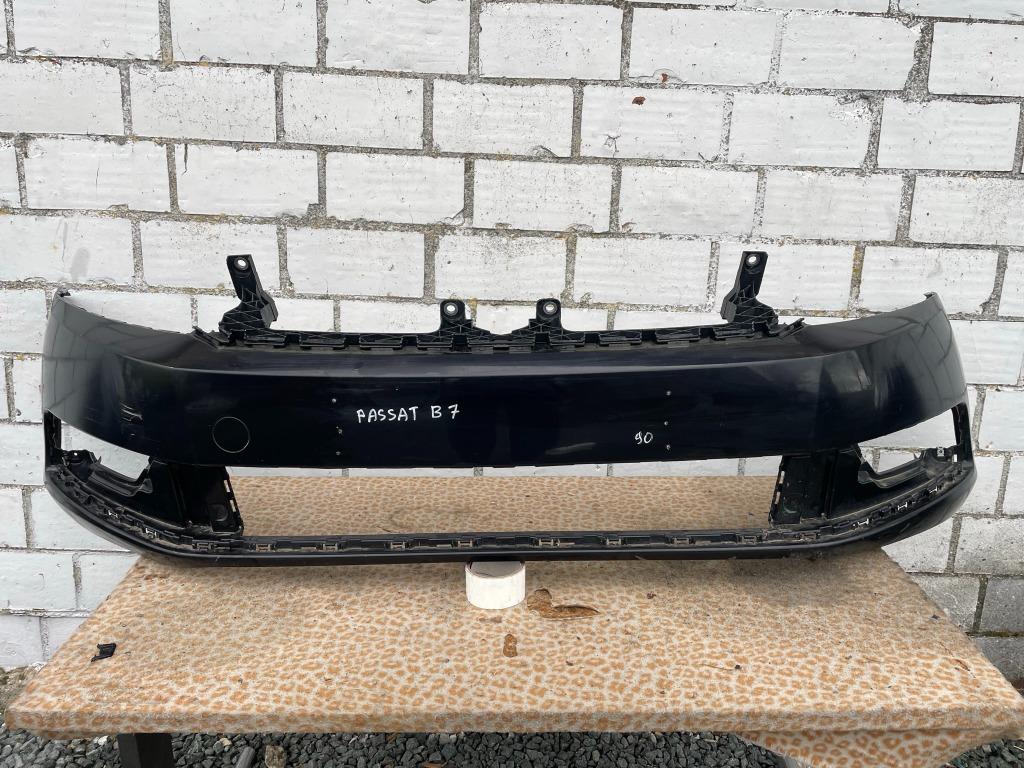 PARE-CHOCS VOLKSWAGEN PASSAT B7 3AA807221, Autos : Pièces & Accessoires, Volkswagen, Utilisé, Avant, Enlèvement ou Envoi
