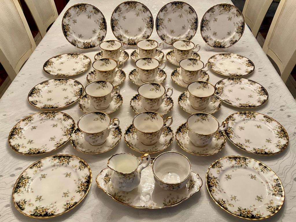 Servies RARE  Royal Albert * Royal Ascot  * 39 pièces, Enlèvement