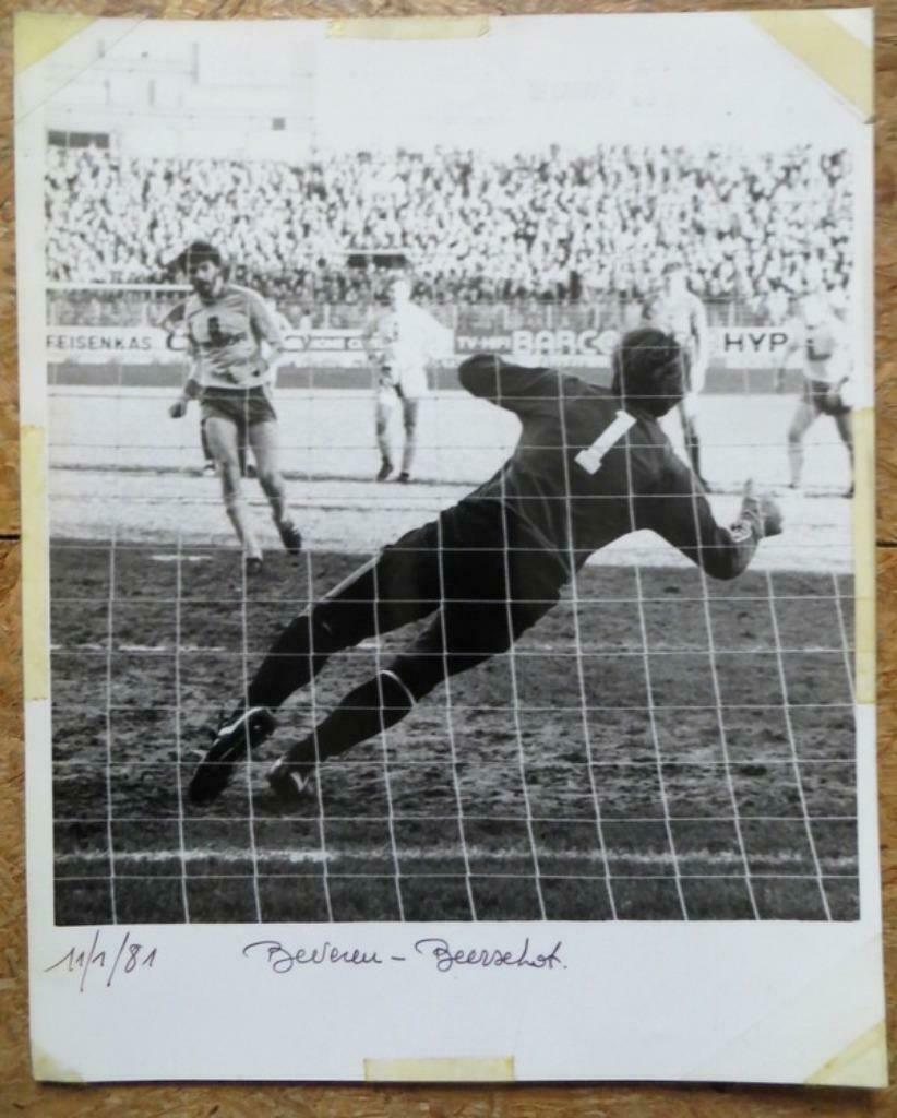 FOOTBALL - BEVEREN vs BEERSCHOT 11/01/1981 (AGENCE BELGA), Ophalen of Verzenden, Gebruikt, Overige typen