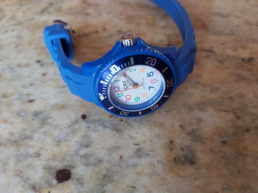 Montre ICEWatch enfant, Enlèvement ou Envoi, Comme neuf