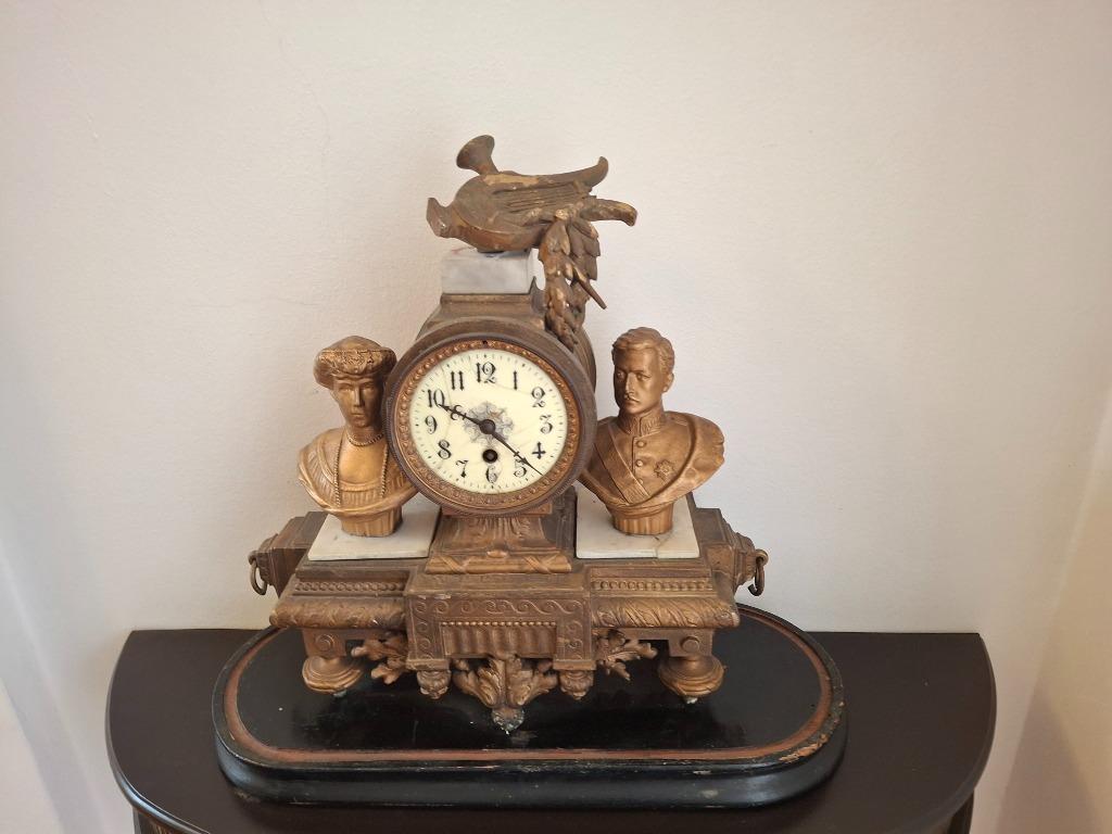 klok met Koningin Elisabeth - Koning Albert I ., Verzamelen, Ophalen of Verzenden, Gebruikt, Overige typen