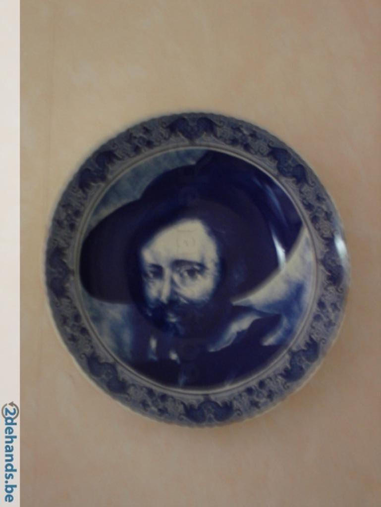 Delfts Blauw muurbord, Ophalen
