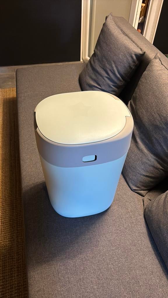 Tommee Tippee Luieremmer, Enlèvement, Comme neuf
