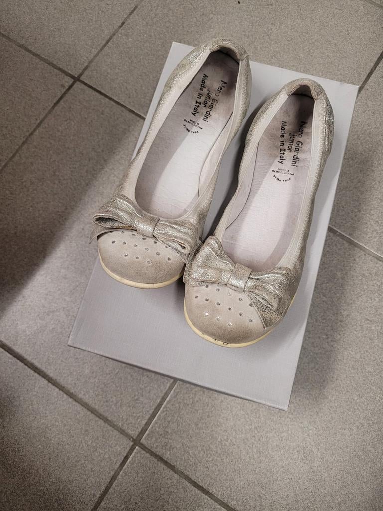Ballerina's Nero Giardini maat 36 wit, Gebruikt, Meisje, Schoenen, Ophalen of Verzenden