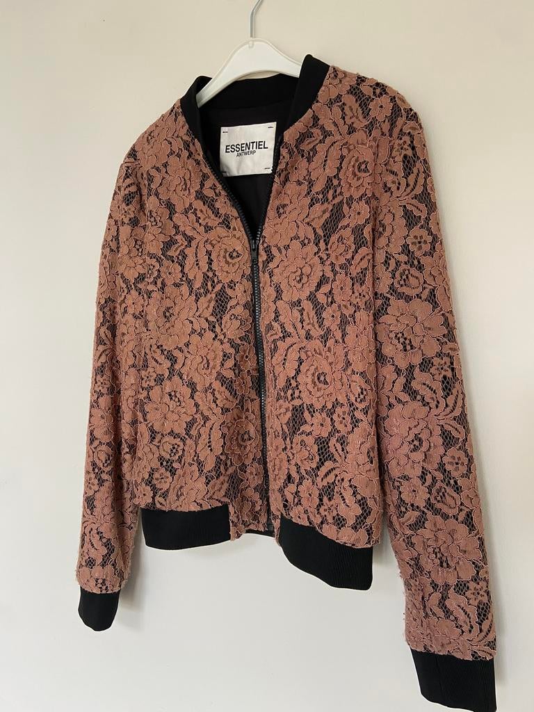 Jasje Essentiel Antwerp, Maat 38/40 (M), Zwart, Ophalen of Verzenden, Zo goed als nieuw