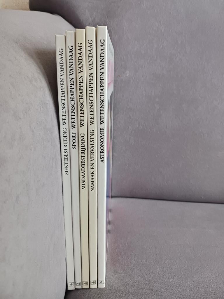 Reeks Artis Historia: Wetenschappen vandaag, Complete serie, ARTIS HISTORIA, Ophalen of Verzenden, Zo goed als nieuw