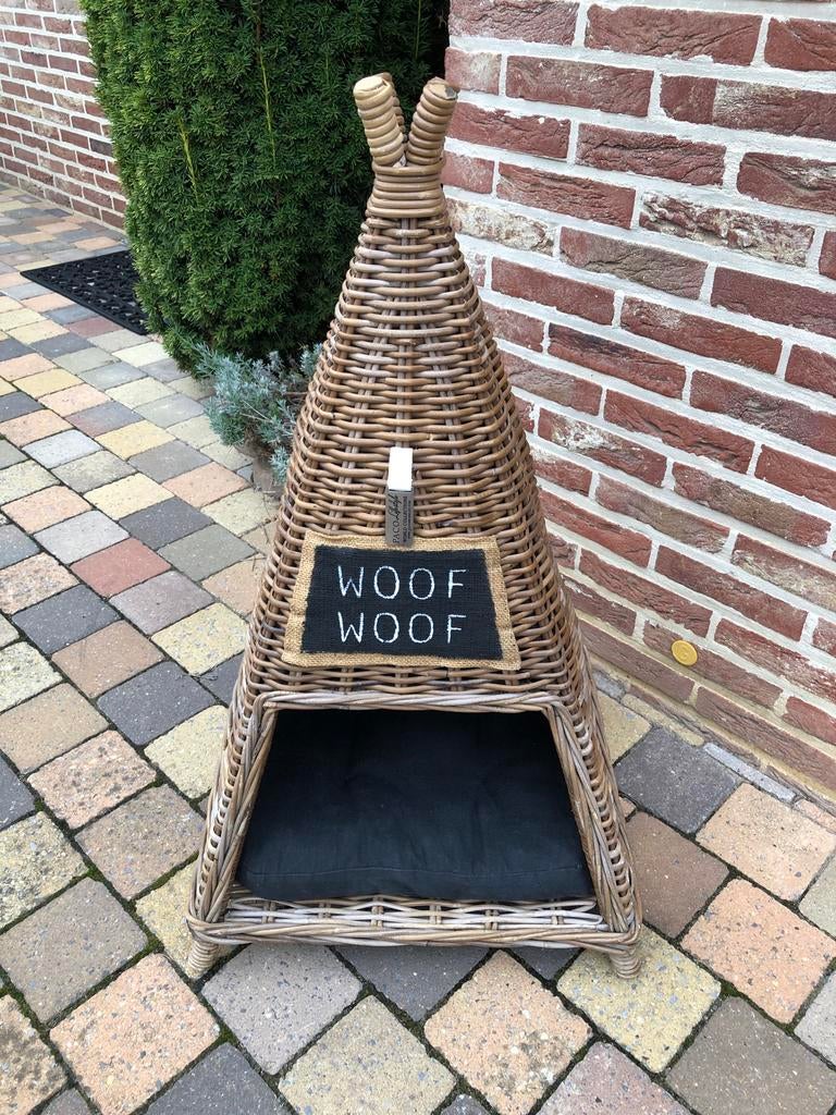 Rieten hondenmand, Ophalen, Zo goed als nieuw