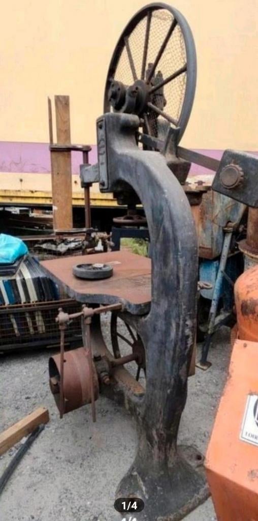 Scie à ruban Debelder Bruxelles, machine à scier ancienne vi, Enlèvement