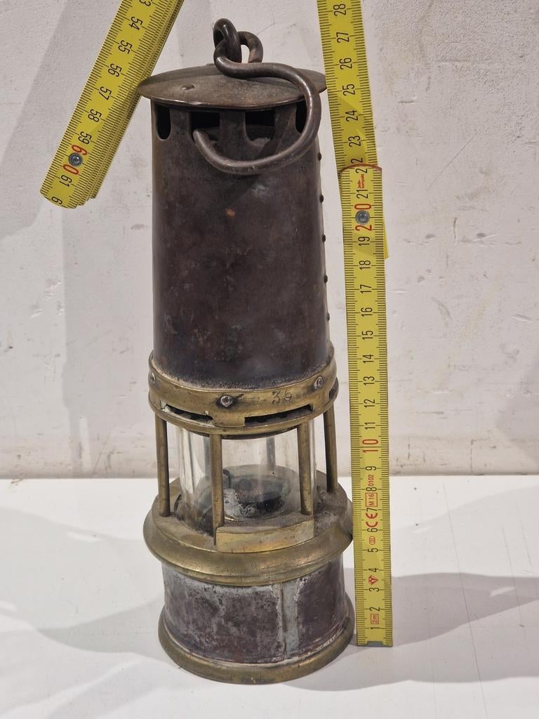 Mijnwerkerslamp jaren 1930 , zeldzaam zo kompleet, Enlèvement ou Envoi