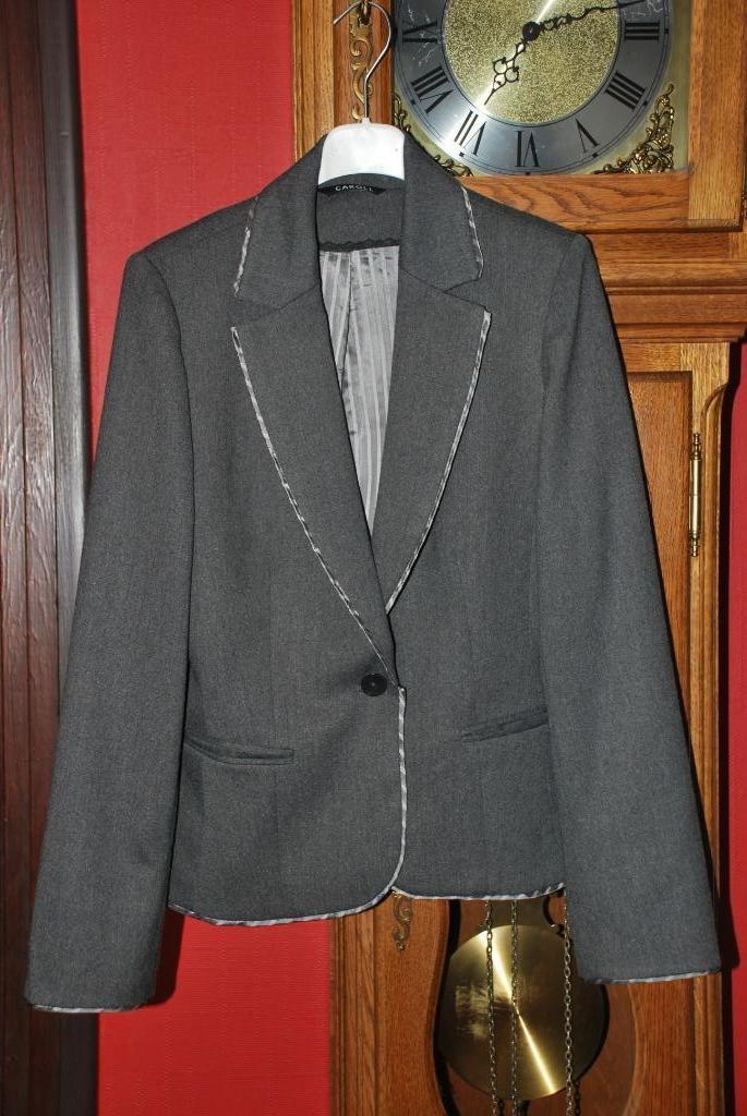 Blazer „Caroll” donkergrijs colbert T36 als NIEUW!!, Ophalen of Verzenden, Zo goed als nieuw, Jasje, CAROLL