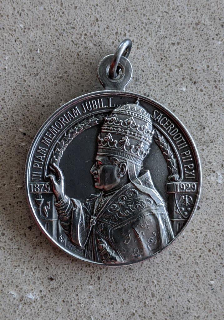 Médaillon, pendentif du pape Pie XI, en métal argenté, Enlèvement ou Envoi, Neuf, Bijoux, Christianisme | Catholique