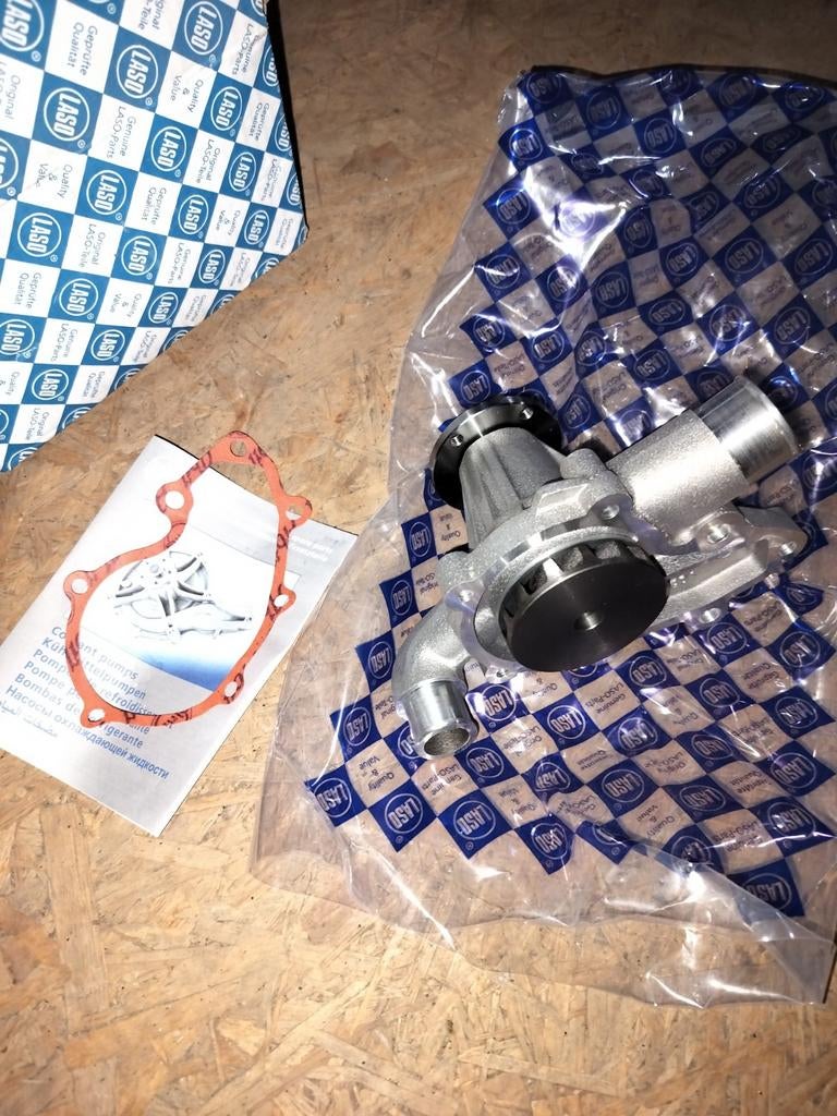 Laso waterpomp BMW E30 M3 S14 nieuw, Ophalen of Verzenden