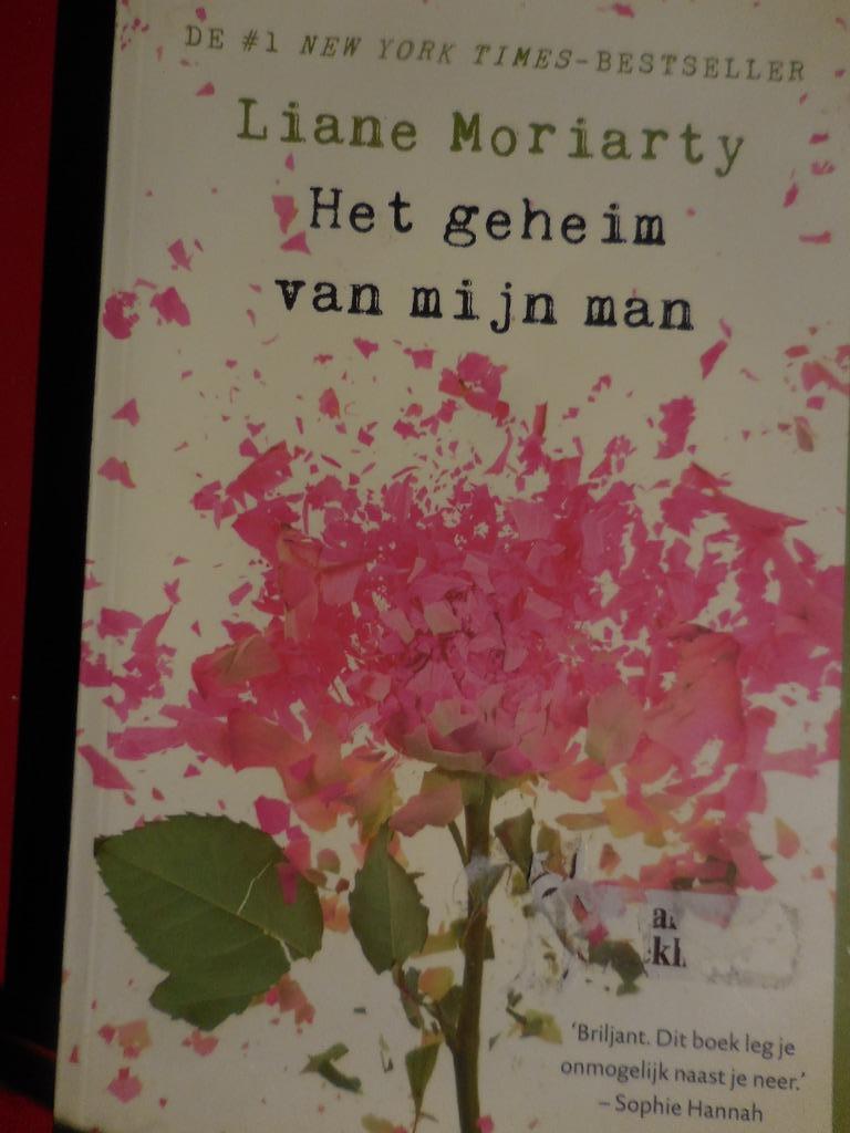 boek : het geheim van mijn man Liane Moriarty, Ophalen of Verzenden, Zo goed als nieuw