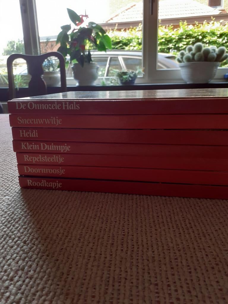 Sprookjesboeken en cassettes, Boeken, Ophalen, Gelezen