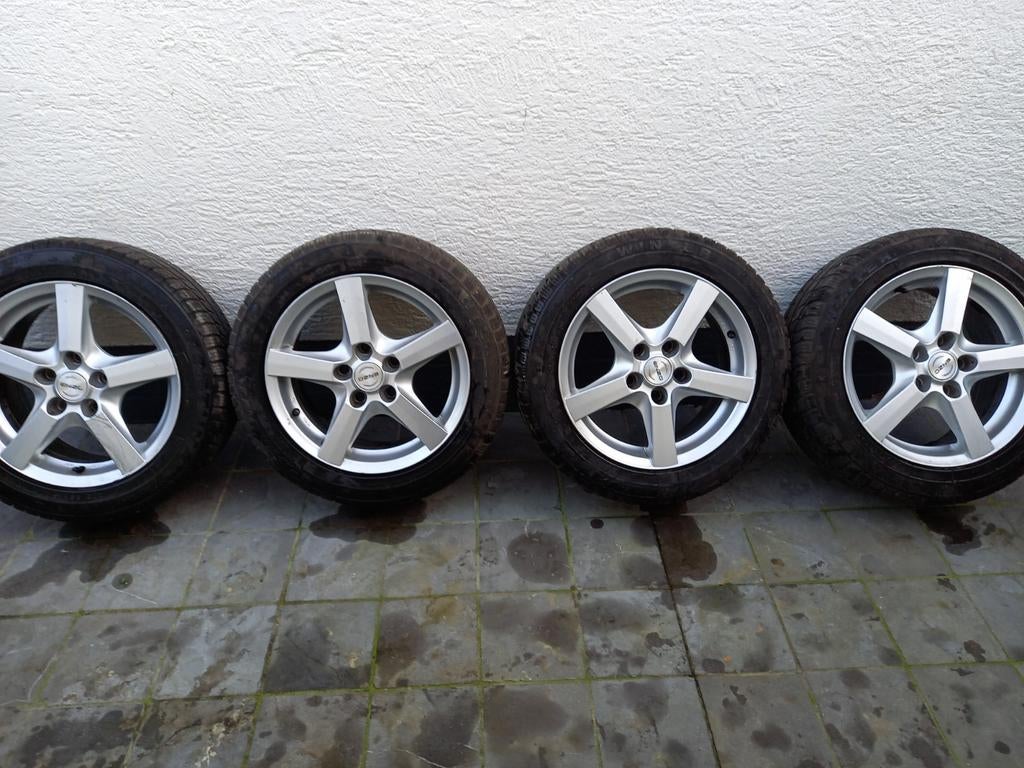 4 JANTES 16" 5 TROUS + PNEUS HIVER 205/55R16 91USÉE, Enlèvement, Utilisé, Pneus hiver, Pneu(s)