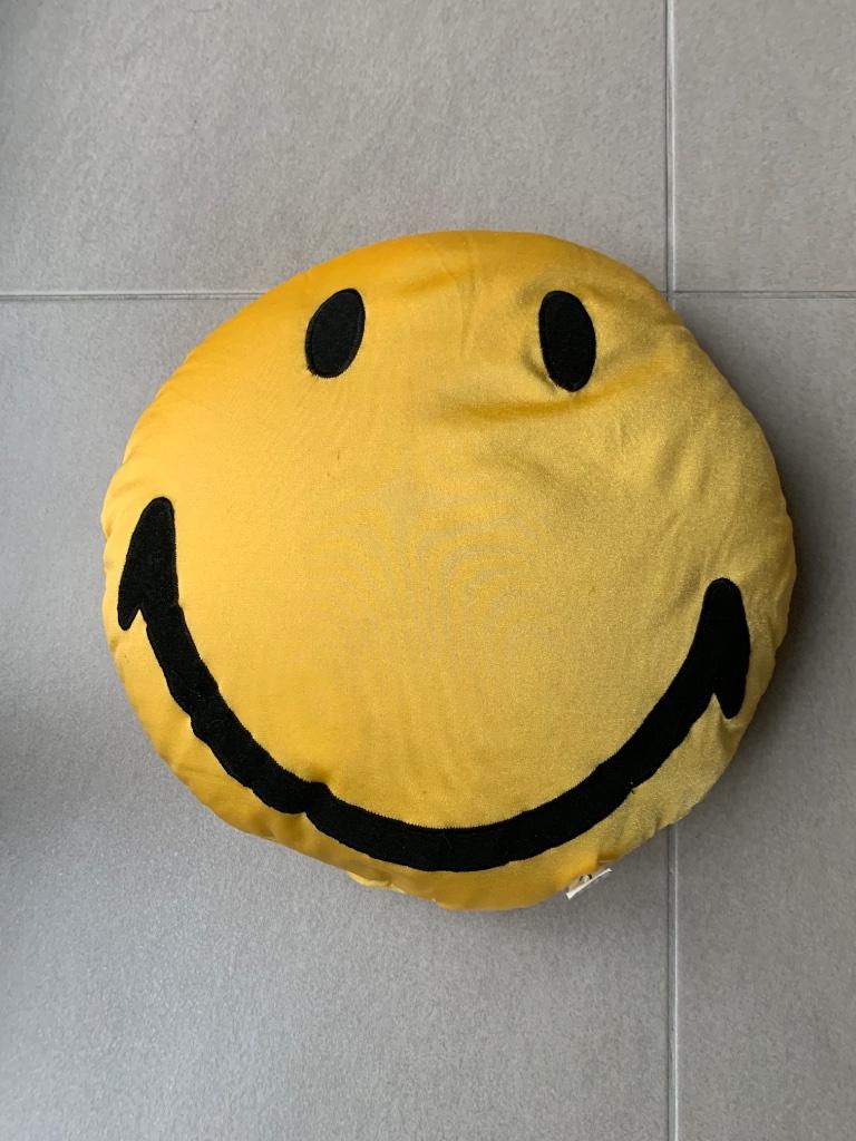 Coussin smiley jaune., Enlèvement ou Envoi, Neuf, Jaune, Rond