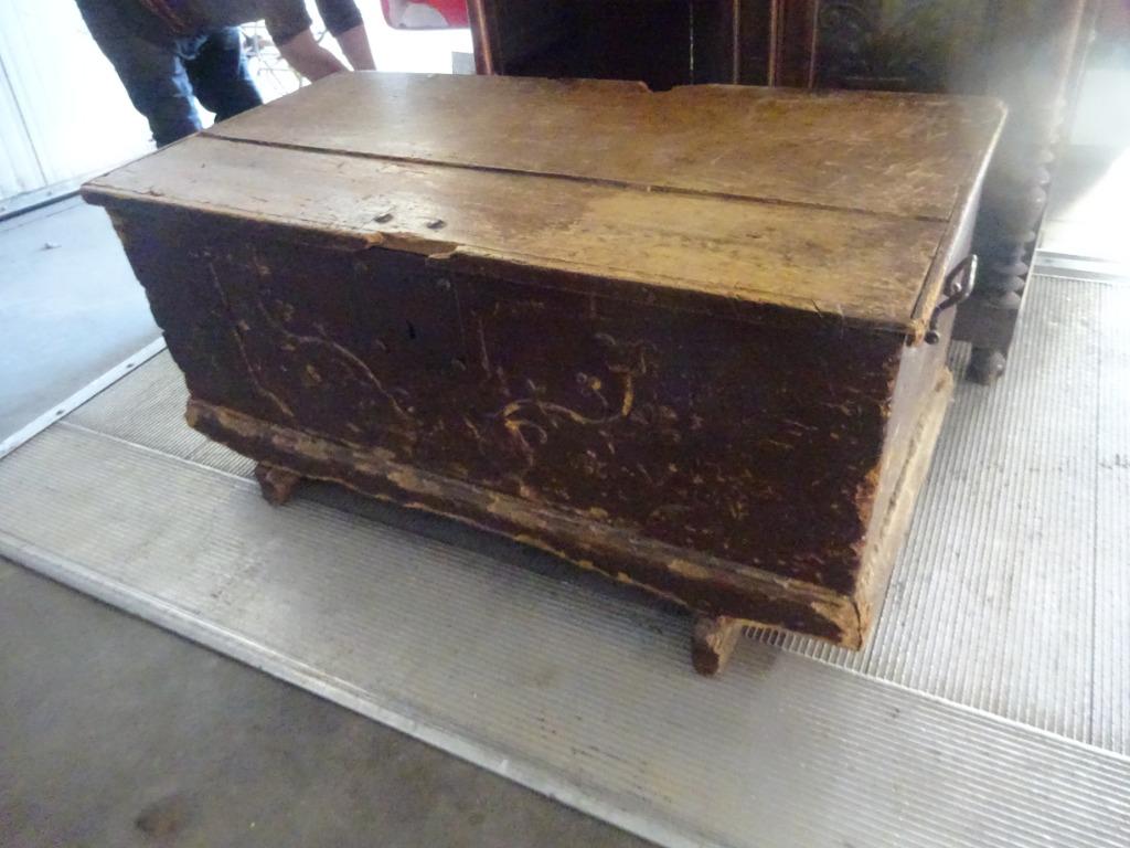 ANTIEKE KOFFER  VERMOEDELIJK 1650 ANNO, Enlèvement ou Envoi