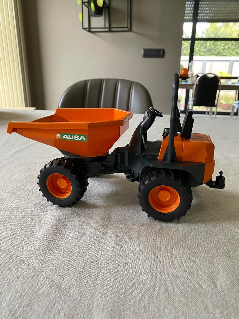 Bruder ausa mini dumper (2449), Ophalen of Verzenden, Zo goed als nieuw