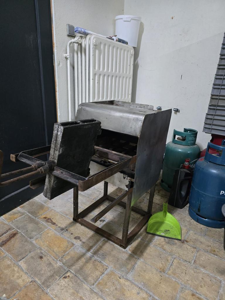 Gauffrier professionel, Enlèvement, Utilisé
