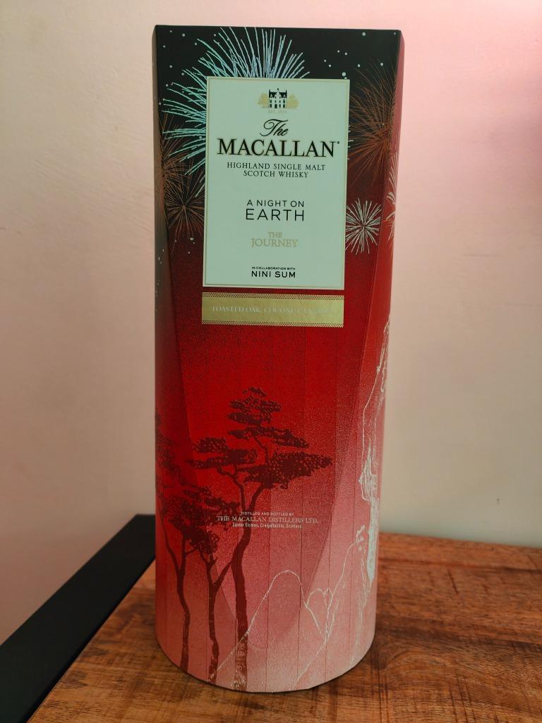 Macallan - A Night on Earth "The Journey"  2023 Edition! 43%, Verzamelen, Overige gebieden, Overige typen, Nieuw, Ophalen of Verzenden